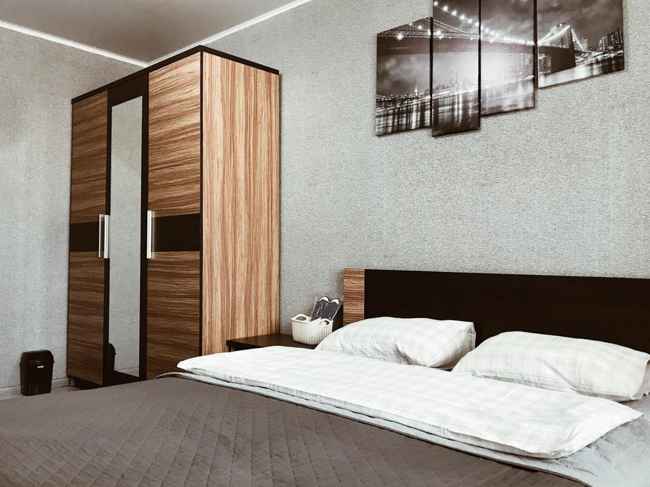 Prado 333 Appartement Kiev Buitenkant foto