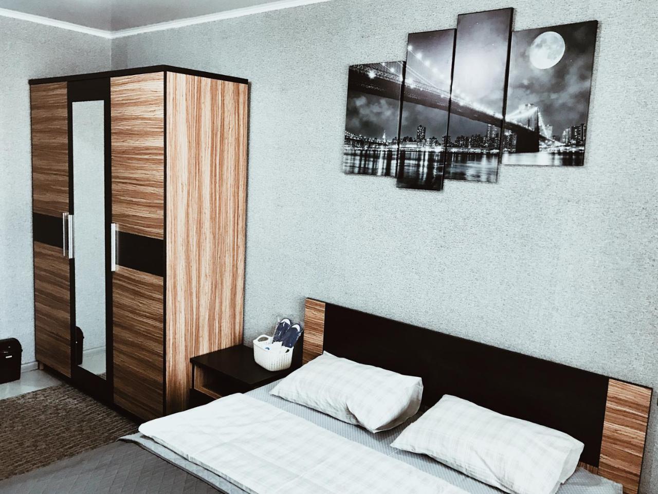 Prado 333 Appartement Kiev Buitenkant foto